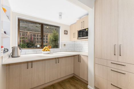 Photo of property in 5 Meridian Way, Whitby, Porirua, 5024