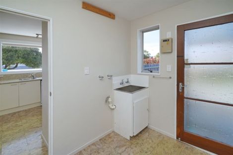 Photo of property in 15 Inwoods Road, Parklands, Christchurch, 8083