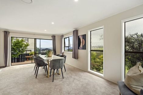 Photo of property in 1/26 Hyde Road, Rothesay Bay, Auckland, 0630