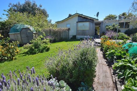Photo of property in 4 Island View Terrace, Waikanae Beach, Waikanae, 5036
