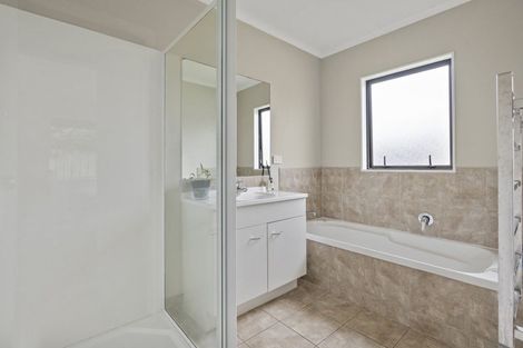 Photo of property in 48 Tamure Place, Ruakaka, 0116