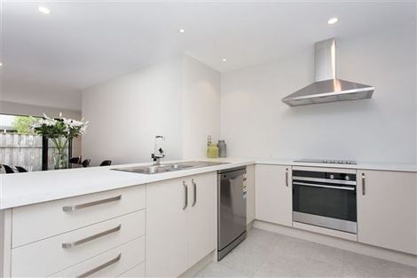 Photo of property in 2/34 John Campbell Crescent, Hillmorton, Christchurch, 8024