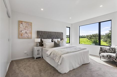 Photo of property in 37 Pinecrest Drive, Gulf Harbour, Whangaparaoa, 0930