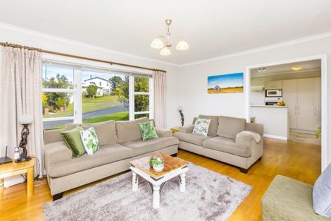 Photo of property in 68 Oakleigh Street, Maungaraki, Lower Hutt, 5010