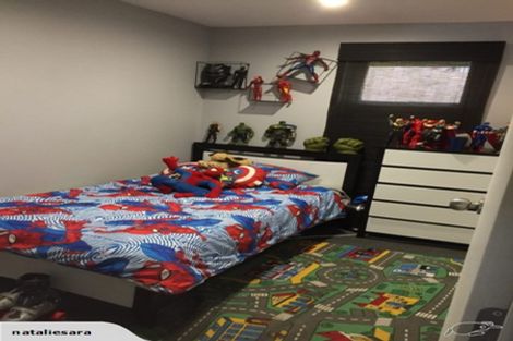 Photo of property in 15 Western View Court, Sunnyvale, Auckland, 0612