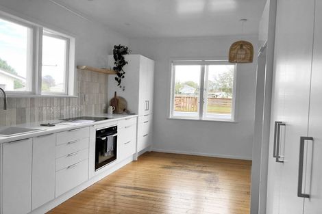 Photo of property in 7 Hussey Street, Waverley, 4510