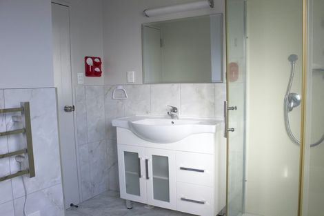 Photo of property in 47d Mangere Road, Otahuhu, Auckland, 1062