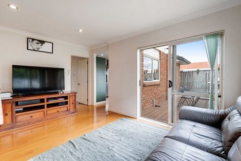 Photo of property in 31 Kimpton Road, Papatoetoe, Auckland, 2025