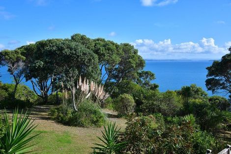 Photo of property in 112a Pacific Parade, Army Bay, Whangaparaoa, 0930