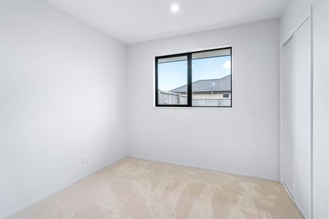 Photo of property in 6 Marble Court, Rolleston, 7614