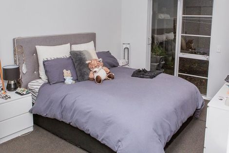 Photo of property in Monterey Apartments, 18/232 Middleton Road, Glenside, Wellington, 6037