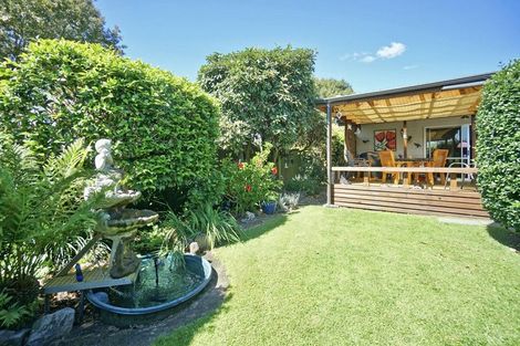 Photo of property in 14 Bishoprick Crescent, Te Puke, 3119