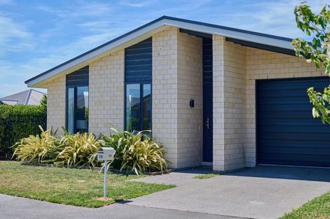 Photo of property in 39 Bradwell Crescent, Halswell, Christchurch, 8025