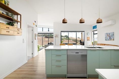 Photo of property in 23 Hill Tops Way, Stoke, Nelson, 7011