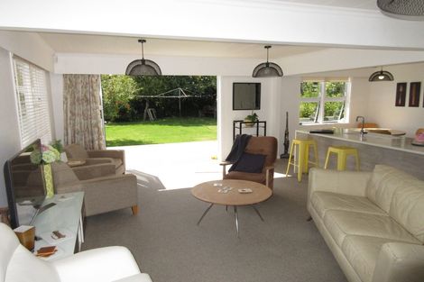 Photo of property in 63 Martin Road, Paraparaumu Beach, Paraparaumu, 5032