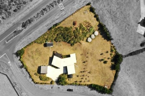 Photo of property in 3 Mowhia Grove, Waitarere, Levin, 5510