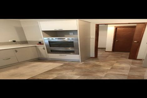 Photo of property in 11a Montgomery Terrace, Hokowhitu, Palmerston North, 4410