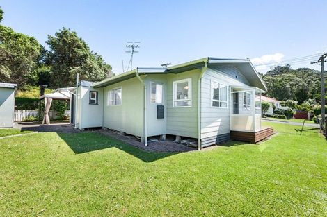 Photo of property in 1 Pacific Road, Waihi Beach, 3611