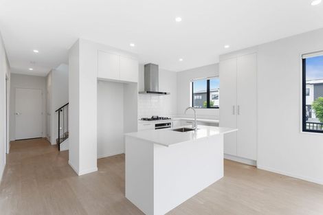 Photo of property in 50 Katikati Drive, Manurewa, 2102