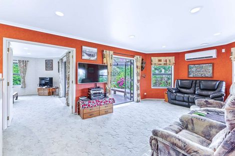 Photo of property in 520 Manutahi Road, Lepperton, New Plymouth, 4373