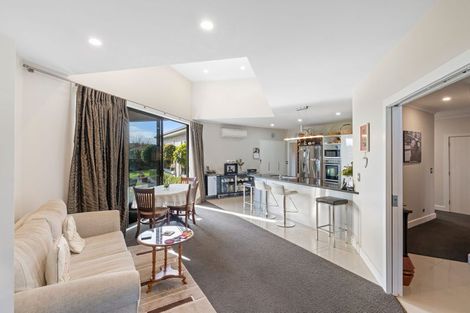 Photo of property in 6 Okarito Avenue, Levin, 5510