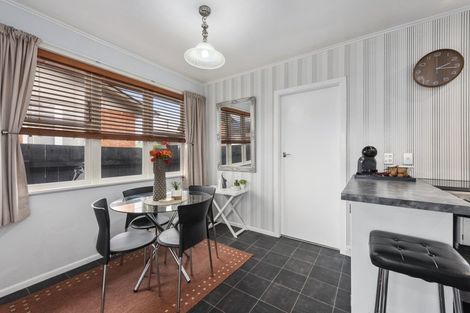 Photo of property in 41 Totara Park Road, Clouston Park, Upper Hutt, 5018