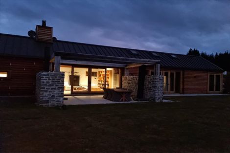 Photo of property in 43 Threepwood Road, Lake Hayes, Queenstown, 9371