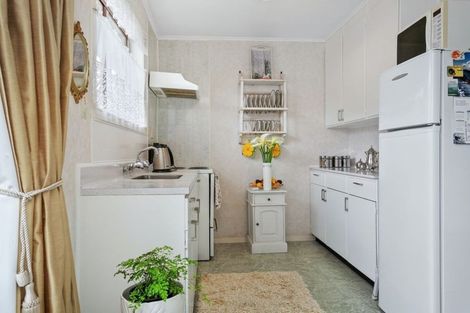 Photo of property in 15 Weld Street, Cambridge, 3434