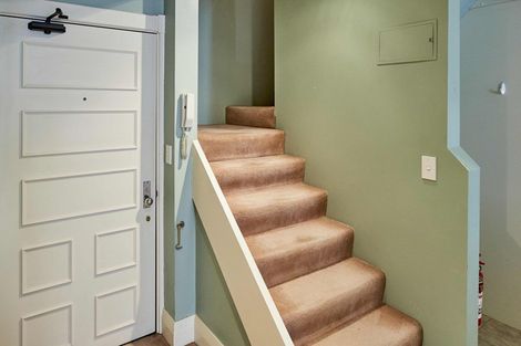 Photo of property in Whitmore Apartments, 1c/7 Stout Street, Wellington Central, Wellington, 6011