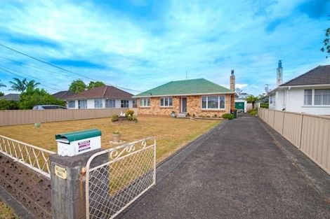 Photo of property in 38 Smythe Road, Henderson, Auckland, 0612