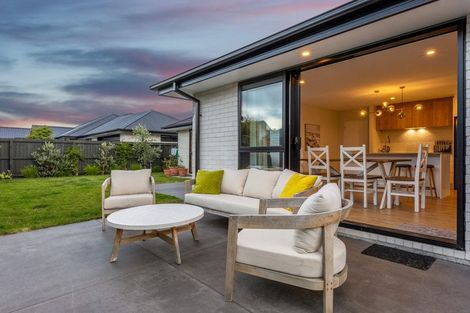 Photo of property in 4 Selfe Crescent, Burwood, Christchurch, 8083