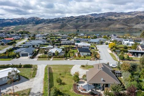 Photo of property in 17 Missy Crescent, Mount Pisa, Cromwell, 9383