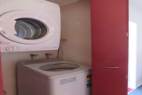 Photo of property in 60 Beazley Avenue, Paparangi, Wellington, 6037