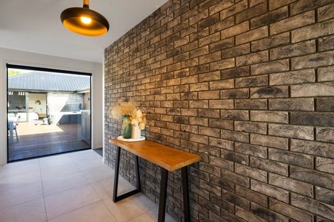 Photo of property in 17 Riverpoint Glade, Flagstaff, Hamilton, 3210