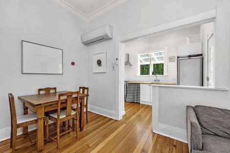 Photo of property in 25 Myrtle Street, Hamilton East, Hamilton, 3216