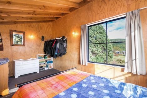 Photo of property in 18 Susan Lane, Kinloch, Taupo, 3377