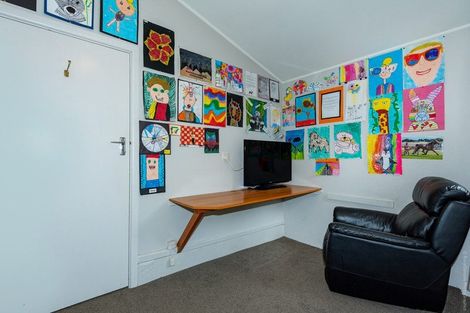 Photo of property in 7 Penwood Street, Russley, Christchurch, 8042