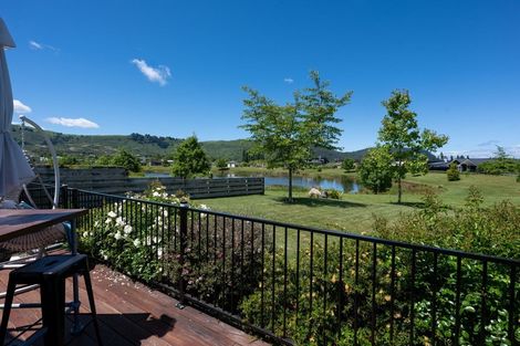 Photo of property in 17 Pukeko Way, Kinloch, Taupo, 3377