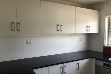 Photo of property in 24 Lingfield Street, Glenfield, Auckland, 0629