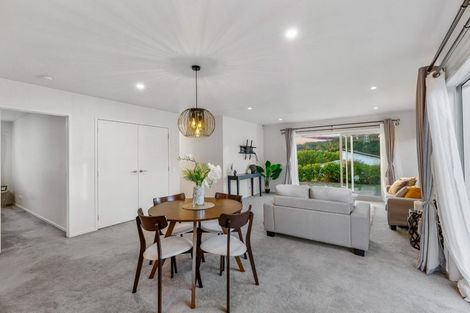 Photo of property in 9 Jeroboam Loop, Kumeu, 0810