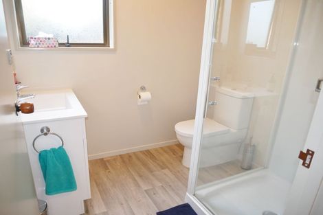 Photo of property in 60d Mcfaddens Road, St Albans, Christchurch, 8052