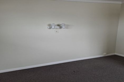 Photo of property in 7b Abel Tasman Avenue, Henderson, Auckland, 0610