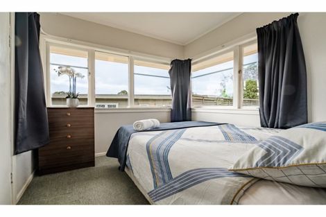 Photo of property in 330 Glengarry Road, Glen Eden, Auckland, 0602