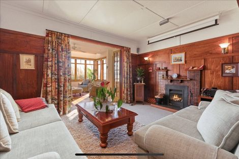 Photo of property in 7 Maire Street, Eastbourne, Lower Hutt, 5013