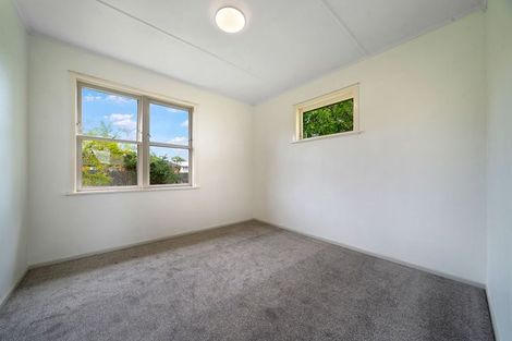 Photo of property in 49 Longburn Road, Henderson, Auckland, 0610