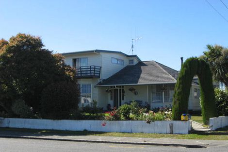 Photo of property in 34 Allnatt Street, Temuka, 7920