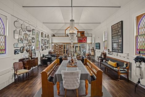 Photo of property in 17 School Road, Clive, 4102