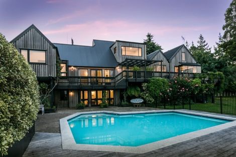 Photo of property in 158 Poraiti Road, Poraiti, Napier, 4182