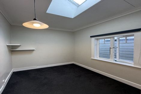 Photo of property in 66 Hawker Street, Mount Victoria, Wellington, 6011