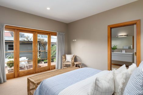 Photo of property in 33 Galway Avenue, Bryndwr, Christchurch, 8052